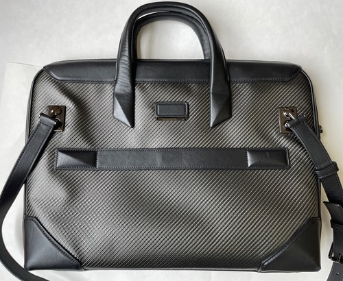 Tumi black cfx shawnee carbon - black,